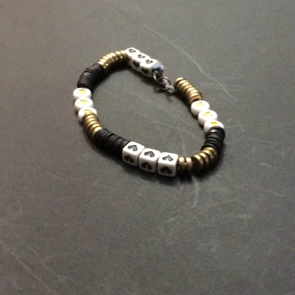 Black & Gold Heart Bracelet